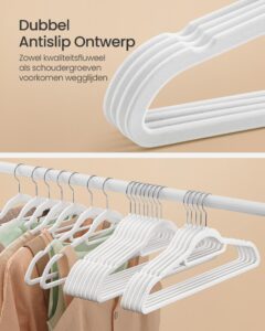 SONGMICS Fluwelen Kleerhangers, 50 Stuks, 0,6 cm Dik, Antislip